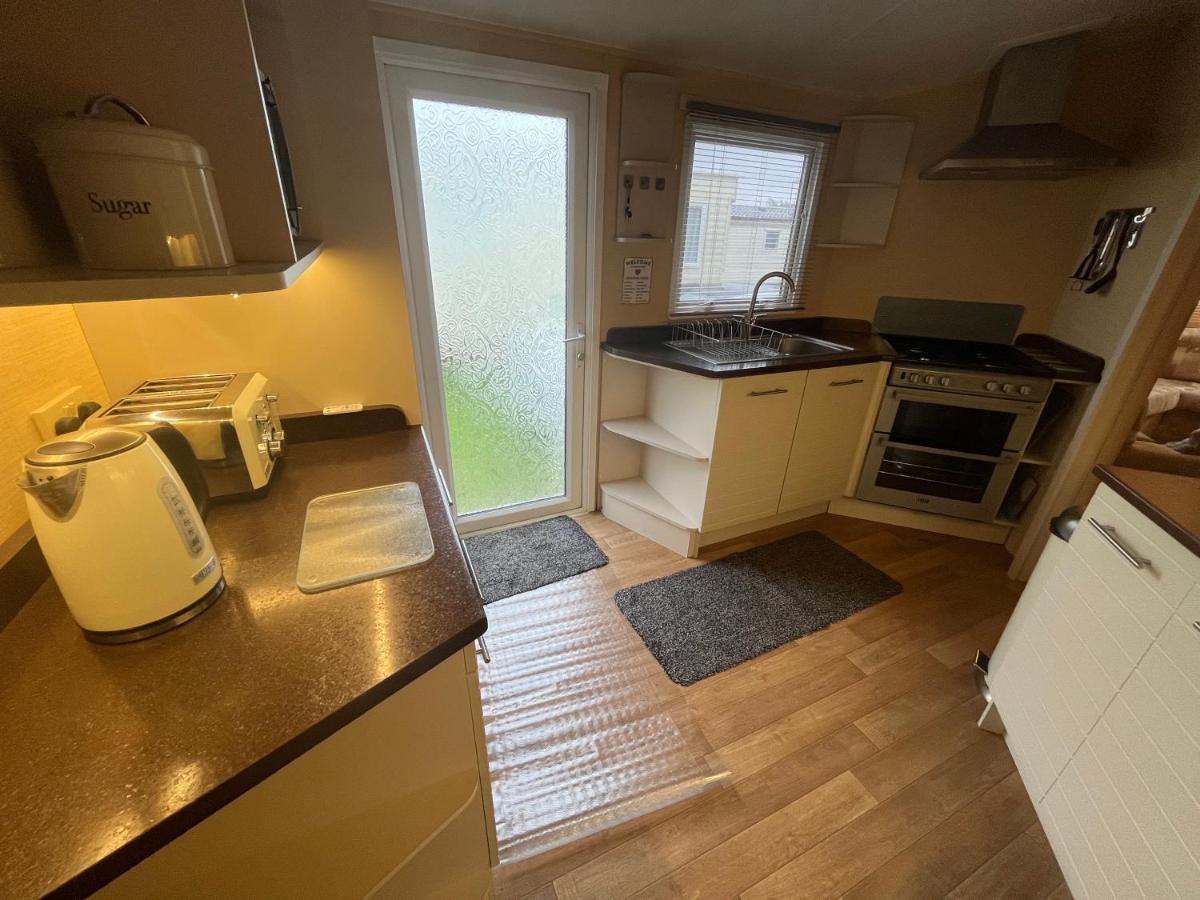 Fulmar 43 ~ Parkdean Holiday Resort Great Yarmouth Luaran gambar